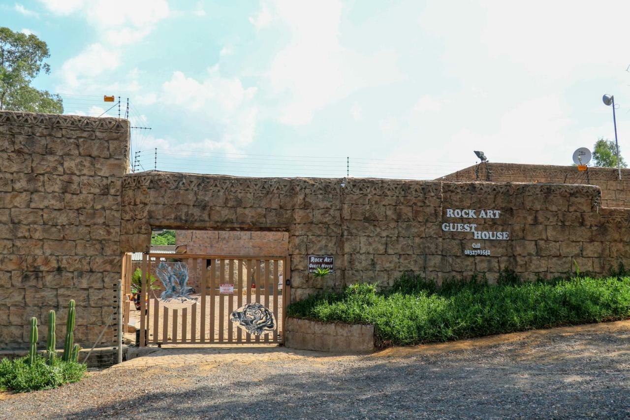 Rock Art Guesthouse Witbank Exterior photo